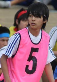 King&Prince・岸優太、過去の交際女性を告白し「しんどい」「パニック」とファン憔悴