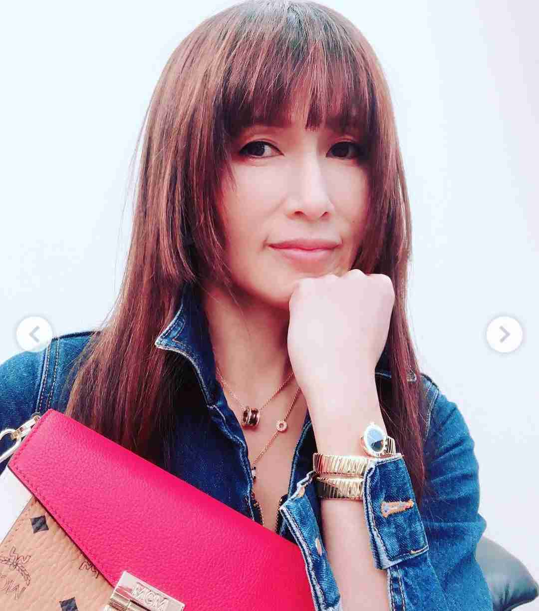 工藤静香、圧巻の美くびれ披露　「これぞ芸能人」「スゴすぎる…」
