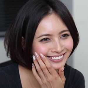 吉田明世アナ、歯の矯正に100万円以上!某局の面接で「その歯はどうするつもりですか?」