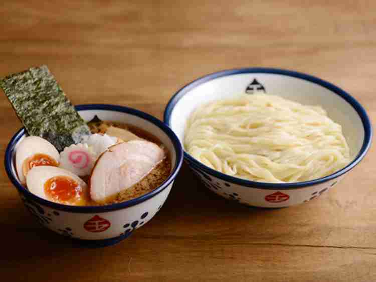 単独トピが立つほどでもないラーメンチェーン店🍜