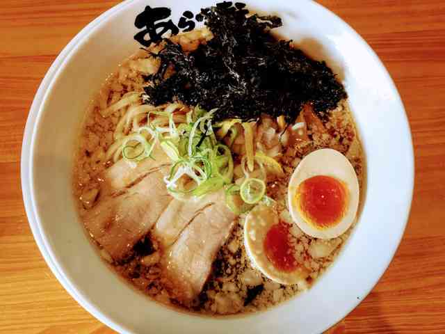 単独トピが立つほどでもないラーメンチェーン店🍜