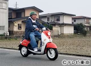 バイクに乗る有名人の画像を貼るトピ