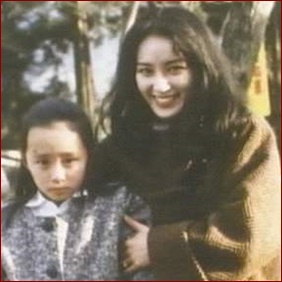 小倉優子&山口もえの2ショットに絶賛の声 「2人共キラキラしてる」