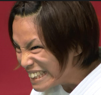 強い女っぽい画像をください