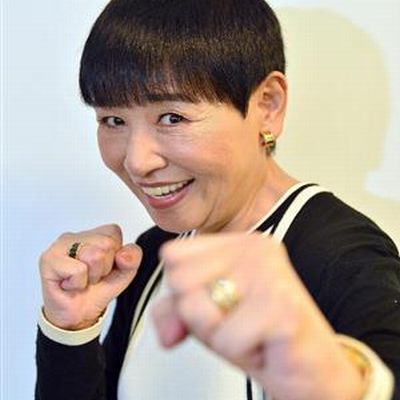 強い女っぽい画像をください
