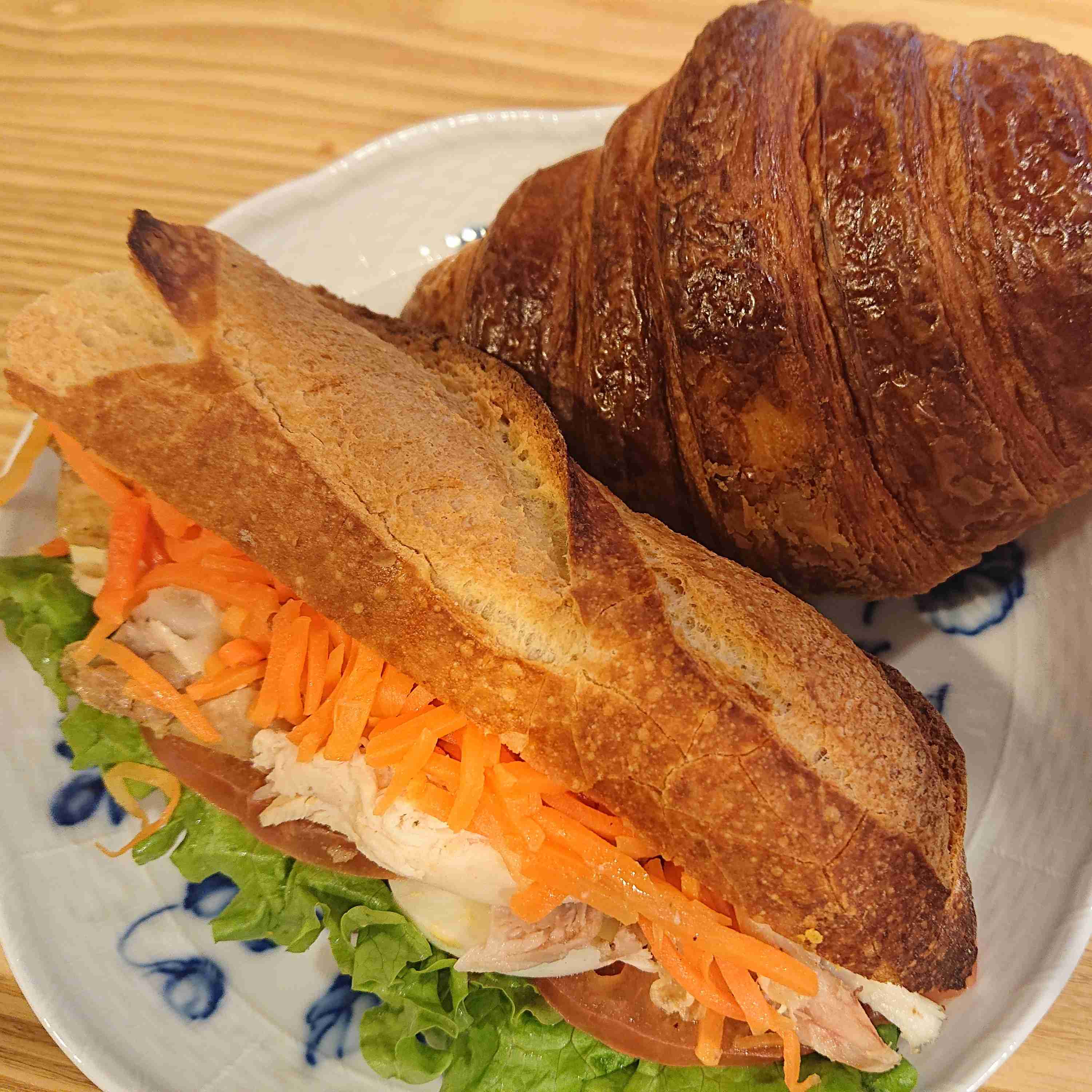 伊勢丹のフランス展、「バゲットが焦げてる」とのクレームが来て一時販売中止に