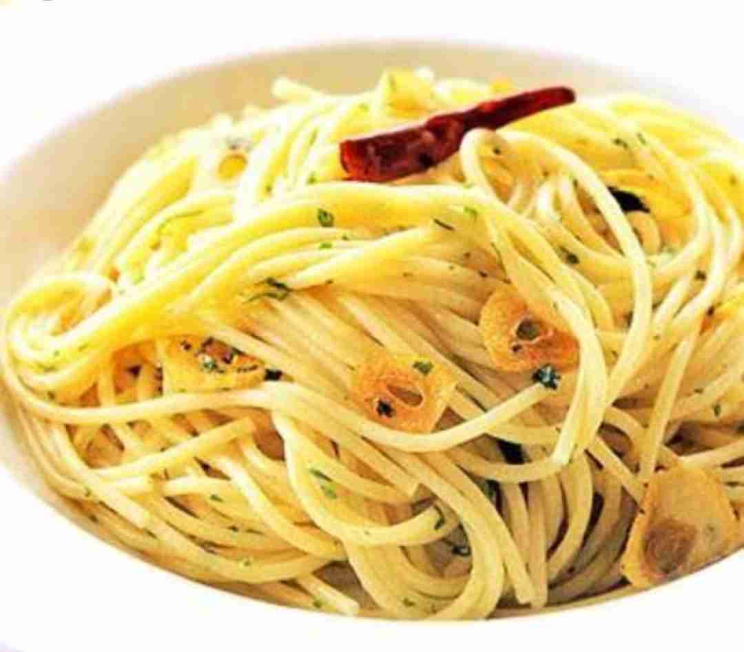 好きなパスタをひたすら貼るトピ
