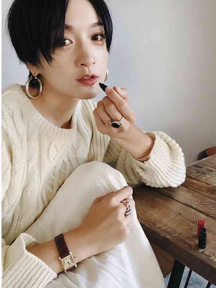 ショートカットに似合う服装 ガールズちゃんねる Girls Channel