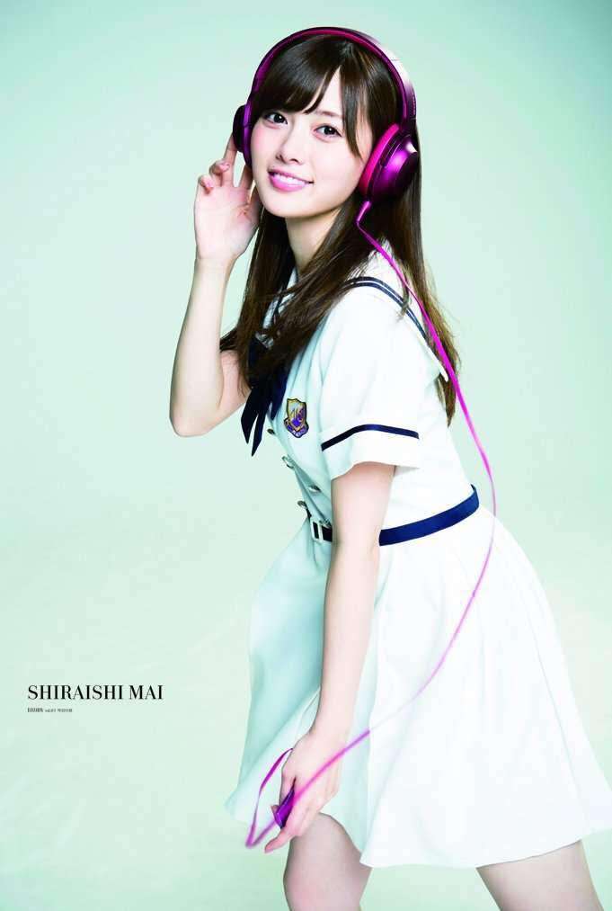 【画像】色んな白石麻衣が見たい