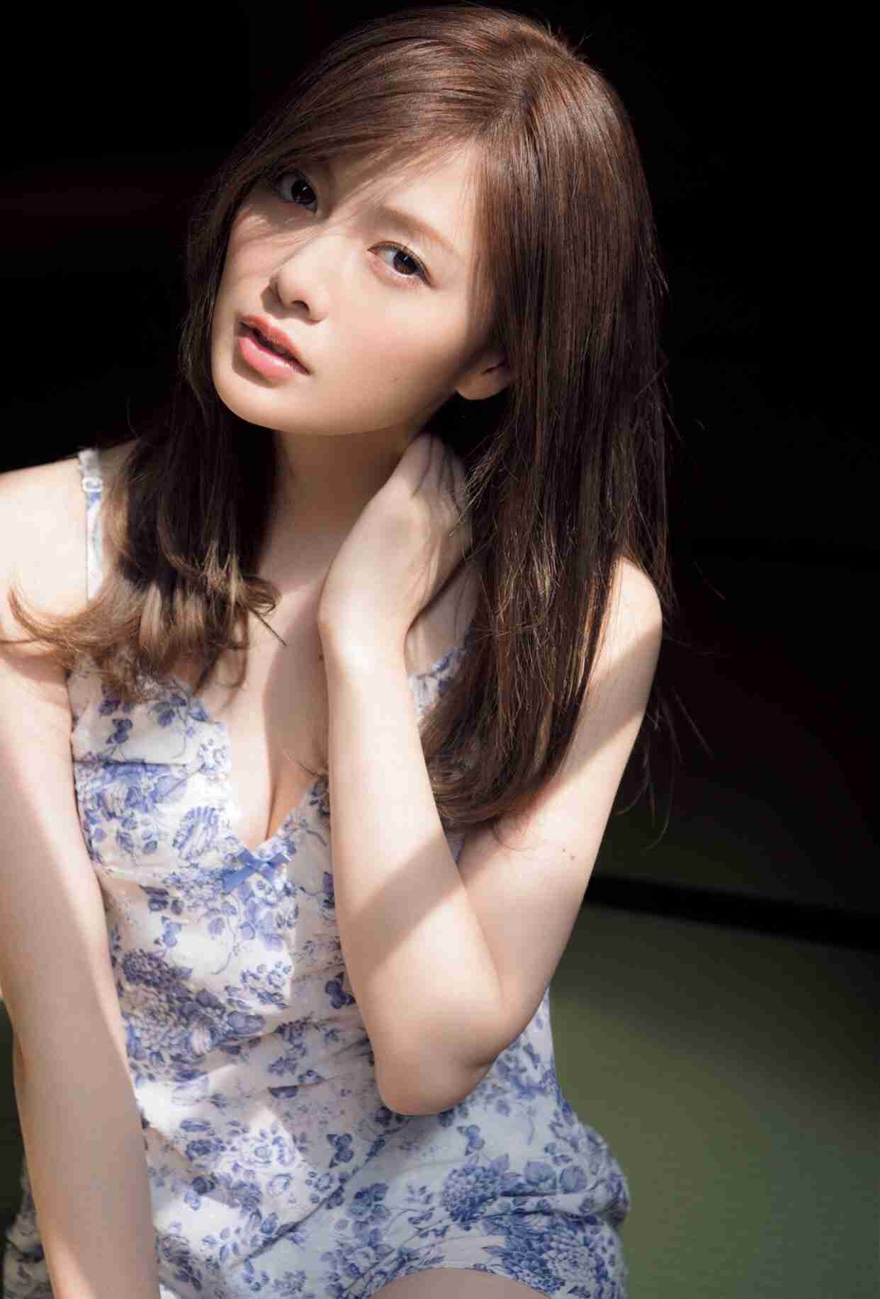 【画像】色んな白石麻衣が見たい