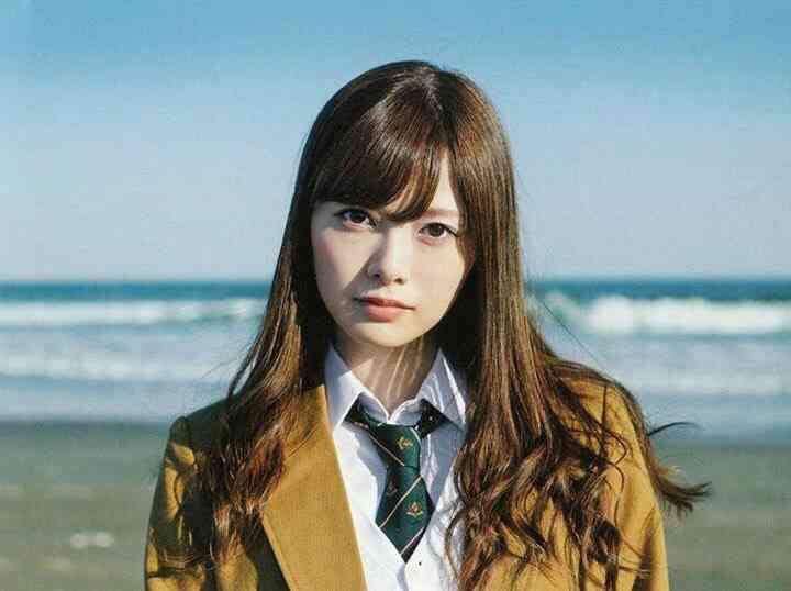 【画像】色んな白石麻衣が見たい