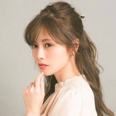 【画像】色んな白石麻衣が見たい