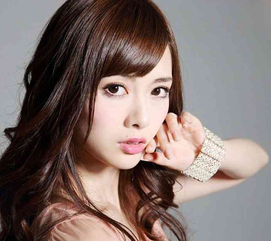 【画像】色んな白石麻衣が見たい