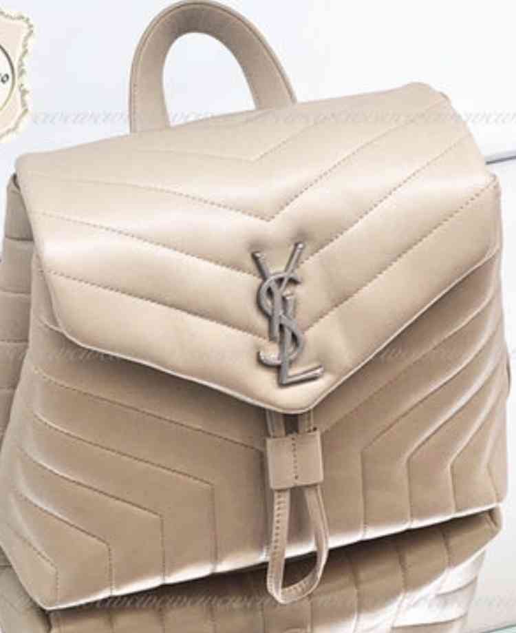 ハイブランドのリュックが欲しいんですけど