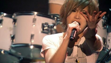 ゴールデンボンバーで好きな曲3曲挙げよう！！
