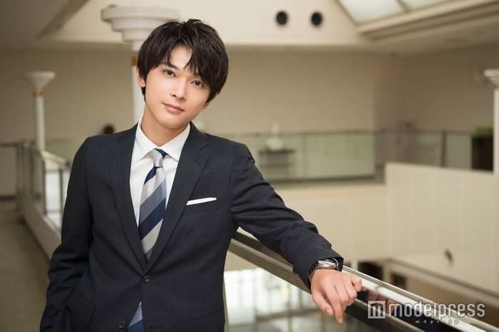 吉沢亮「国宝級イケメンランキング」殿堂入り