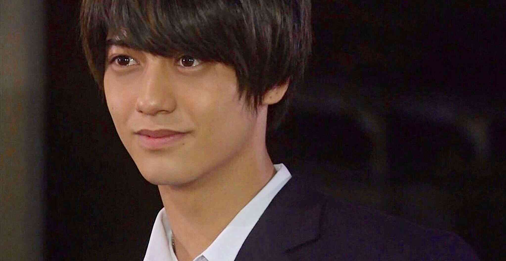 端正な顔って、何でしょう？