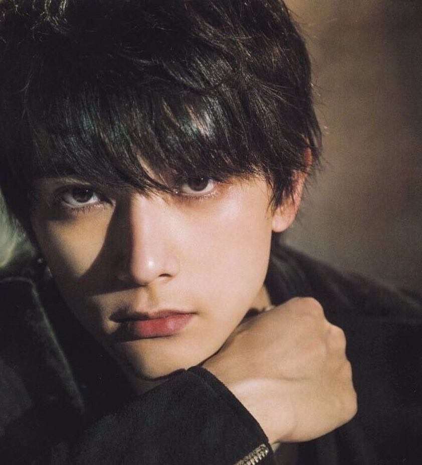 端正な顔って、何でしょう？