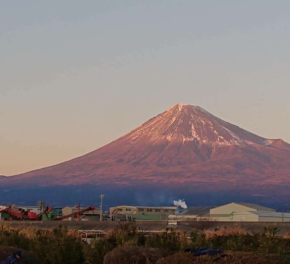 色々な富士山🗻を眺めるトピ♪