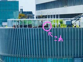 大阪駅ビル１６階から転落　女性が自殺か、一時騒然