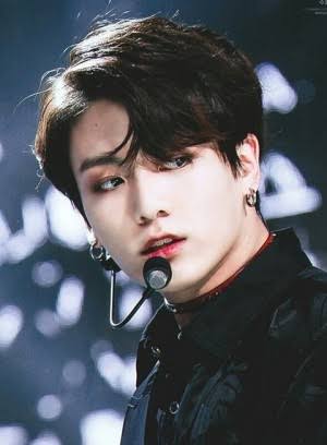 アイドルグループのセンターといえば