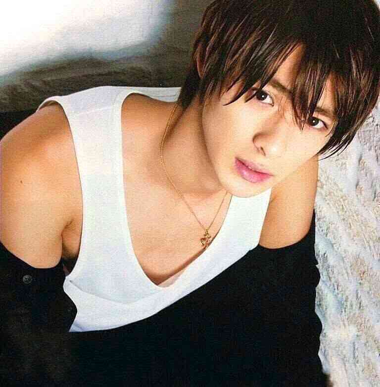 アイドルグループのセンターといえば