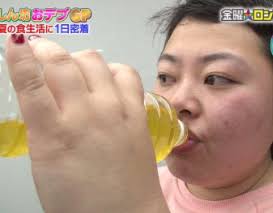 「ド派手配色」渡辺直美がフェンディのイベントでひときわの存在感！