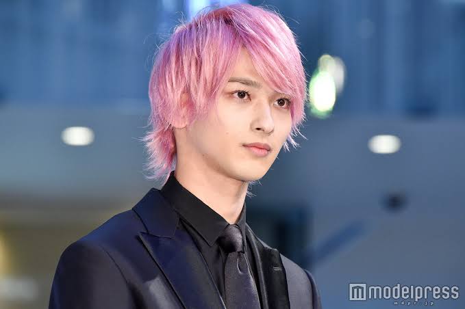 この髪型似合うの⁈と驚いた芸能人