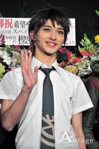 この髪型似合うの⁈と驚いた芸能人