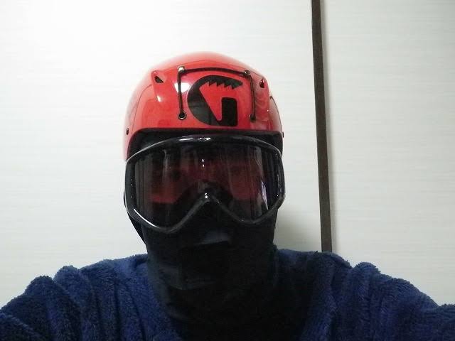 日中車を運転する仕事してる方の日焼け対策