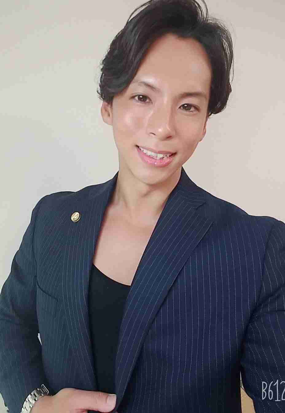 資生堂「筋肉体操」CM、わずか2日で終了 出演者が原因?同社に聞くと…