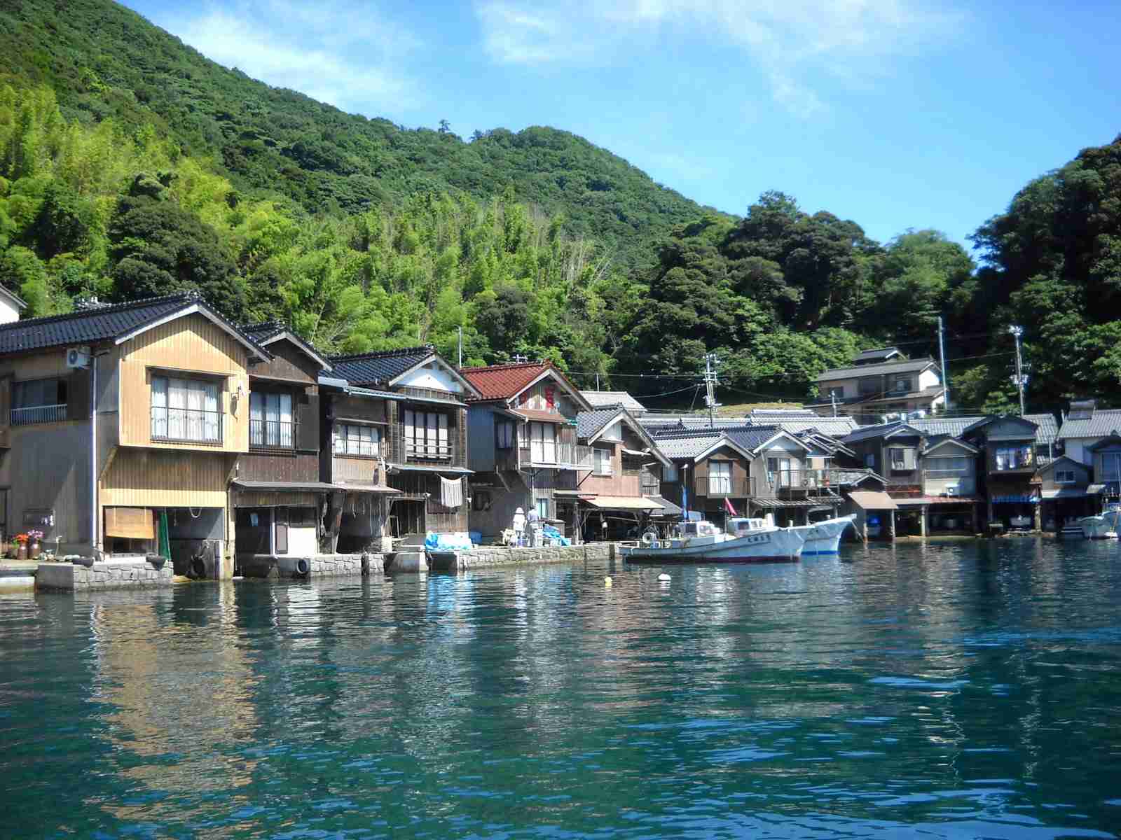 旅行したい場所を書くと現地出身の人が物凄い勢いで勧誘してくるトピ