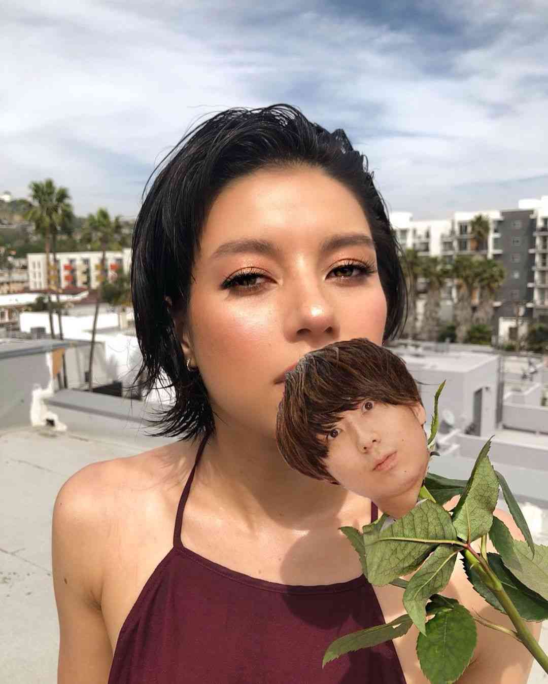 ベッキーの妹ジェシカ、姉に激似の写真投稿に反響「双子みたい」