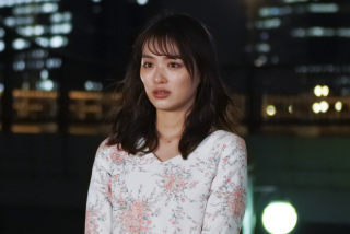 内田理央、黒のシャツワンピ姿を公開しファンからコメント相次ぐ「さすがおしゃれさん」「美脚ですねぇ」