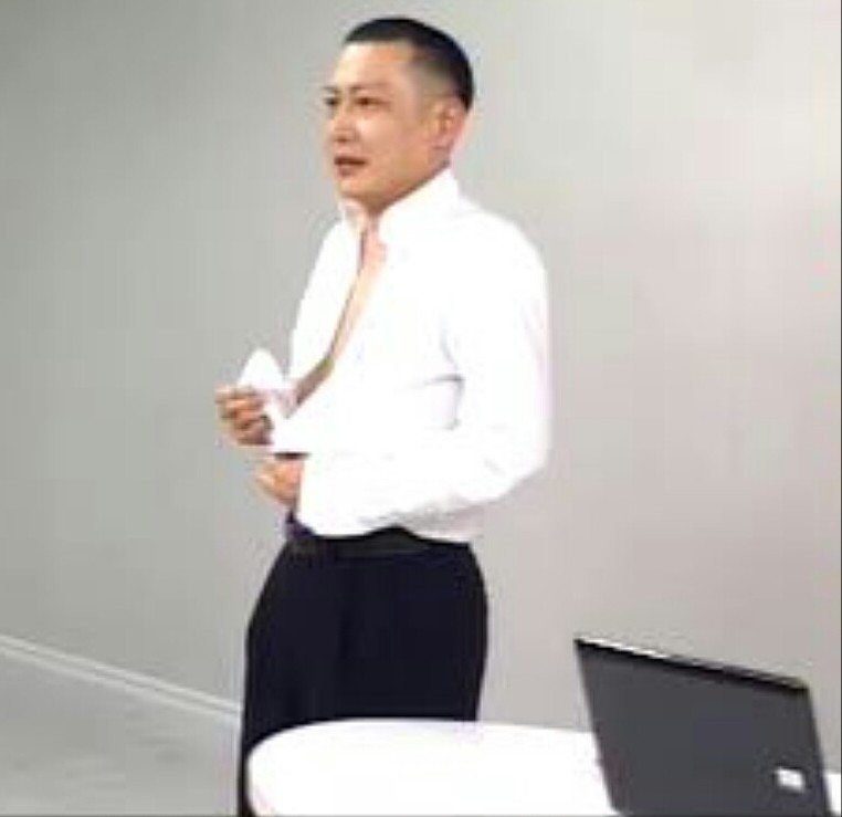 鳥肌実を愛でる会