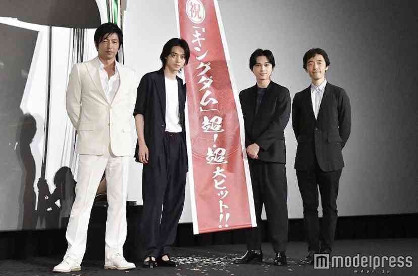 映画『キングダム』興行収入50億突破 主演・山崎賢人はシンガポールのイベントに登場