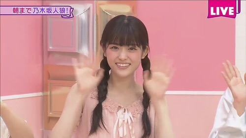 乃木坂46が好きな人〜!