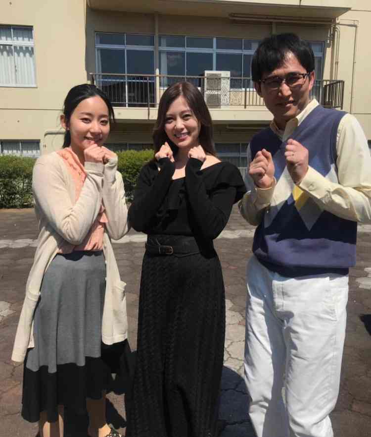 乃木坂46が好きな人〜!