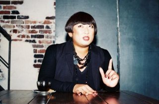 ミッツ・マングローブ、妖艶な近影に驚きの声 「中森明菜かと…」