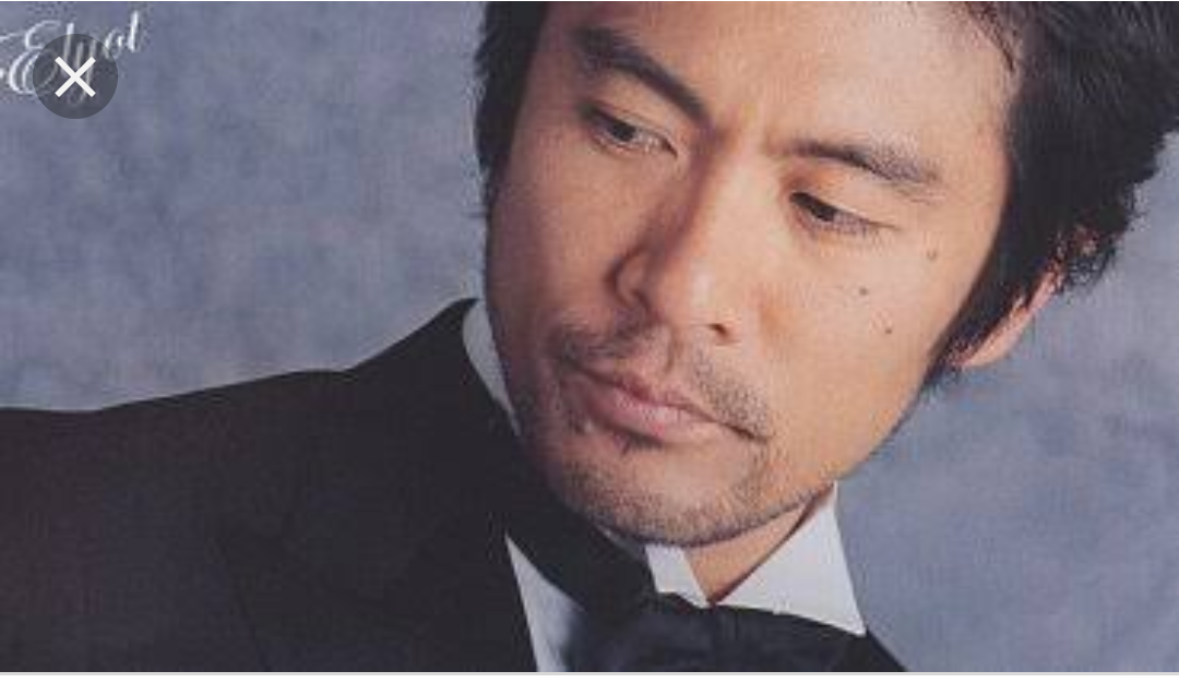 ほくろがチャームポイントだと思う芸能人