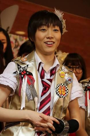 クロちゃん、SKE48須田亜香里と2ショット公開「まさに、美女と野獣！！」などの声