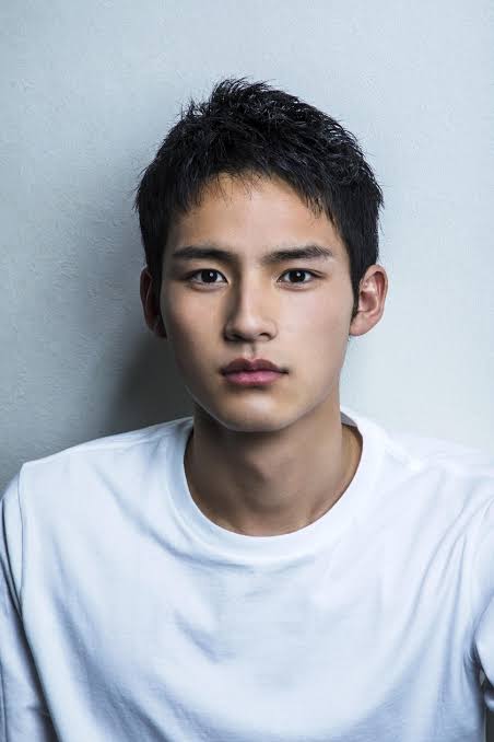 今の若手イケメン俳優には男らしさや大人っぽさが足りないと思いませんか?