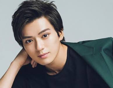 今の若手イケメン俳優には男らしさや大人っぽさが足りないと思いませんか?