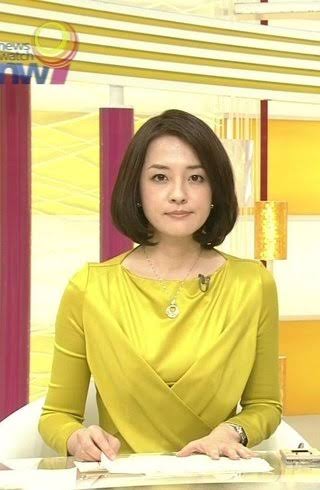 知的で美人な女子アナウンサー