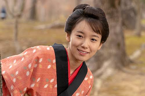飯豊まりえが涙 9歳で芸能界入りした理由＆葛藤を明かす