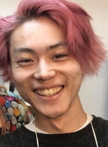 笑顔が下品