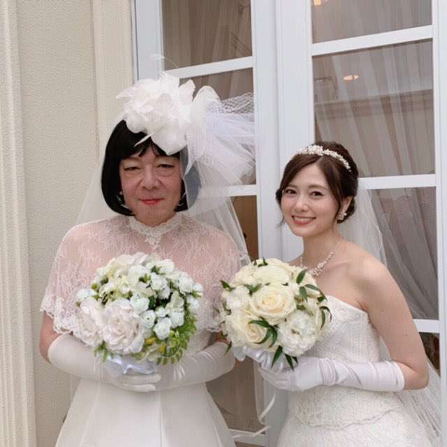 尾木ママ、ウェディングドレス姿を公開「可愛い」「ドキドキ」など反響