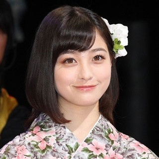容姿の特徴を書くと、誰かがそれっぽい芸能人の画像を貼ってくれるトピ