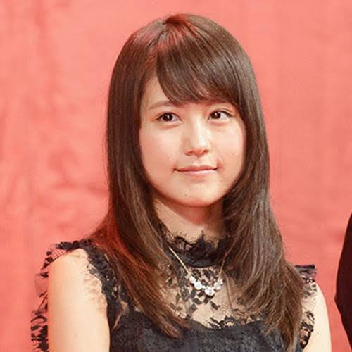 容姿の特徴を書くと、誰かがそれっぽい芸能人の画像を貼ってくれるトピ