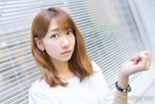 容姿の特徴を書くと、誰かがそれっぽい芸能人の画像を貼ってくれるトピ